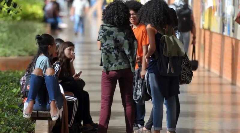 Senado aprimora Lei de Cotas, e texto já está em vigor; o ano de 2024 começa com uma notícia que interessa a juventude brasileira -  Foto:Marcello Casal Jr. / Agência Brasil.