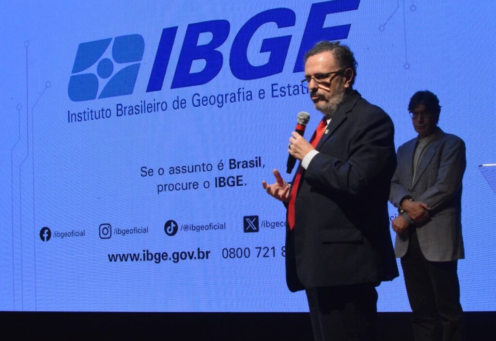 Renato Simões, secretário nacional de Participação Social da Presidência da República, detalhou a importância do papel do IBGE para a sociedade - Foto: Ierê Ferreira