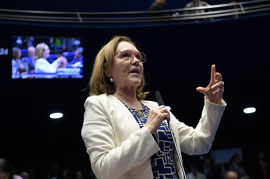 Zenaide Maia, procuradora especial da Mulher no Senado, destacou a aprovação da Política Nacional de Cuidados, que contou com apoio da Bancada Feminina
Saulo Cruz/Agência Senado