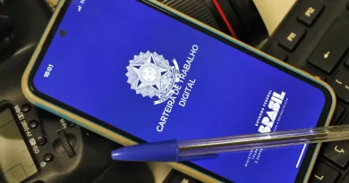 Brasil registrou 71,5 mil postos formais de trabalho em março.© Valter CampanatoAgência Brasil L