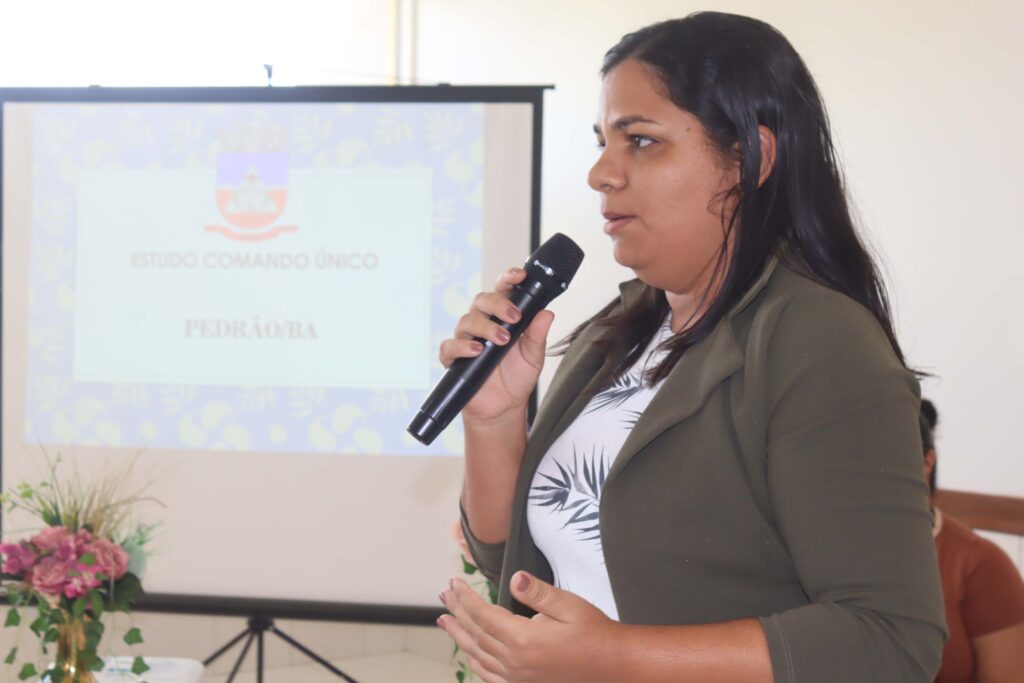Secretária de saúde do município de Pedrão, Jananci Gomes.