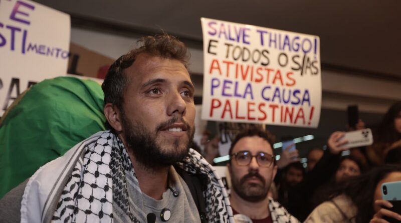 Ativistas preparam "missão maior" à Faixa de Gaza, diz Thiago Ávila; "Violência não vai nos parar", diz brasileiro em entrevista exclusiva.  Foto: Paulo Pinto/Arquivo/Agência Brasil.