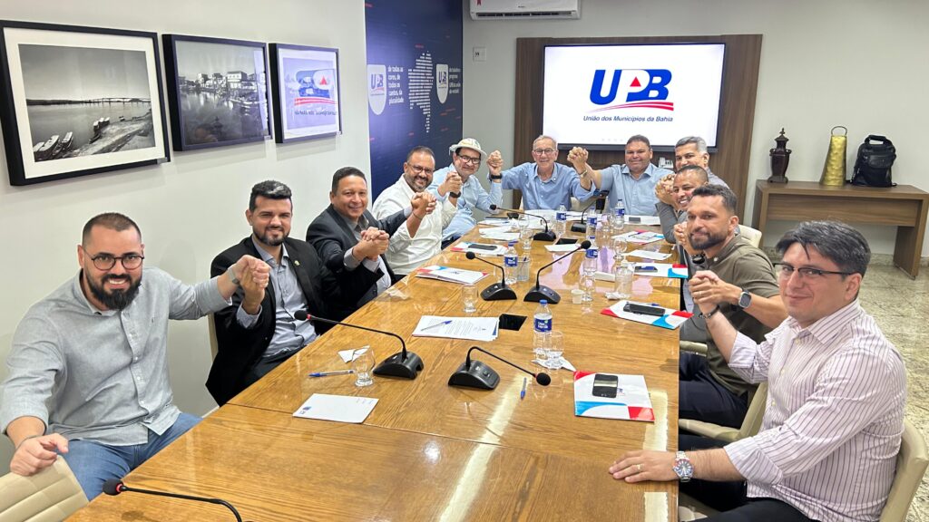 UPB recebe comitiva de prefeitos do Piauí para ampliar articulação a favor dos municípios do Norte e Nordeste