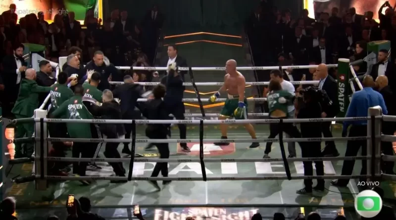 CAOS NAS ARTES MARCIAIS: CENAS LAMENTÁVEIS QUE OFUSCAM O ESPETÁCULO ESPORTIVO.Foto: Reprodução/TV Globo