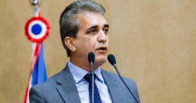 ALBA CELEBRA 81 ANOS DO SINJORBA E O DIA DO JORNALISTA EM SESSÃO PROPOSTA PELO DEPUTADO ROBINSON ALMEIDA