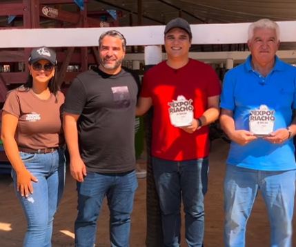 RIACHO DE SANTANA: 9ª EXPO RIACHO TEVE PRESENÇA DO DEPUTADO VITOR BONFIM