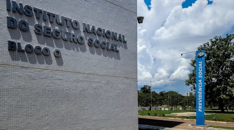 LIBERAÇÃO DE R$ 2 BILHÕES PARA BENEFICIÁRIOS DO INSS