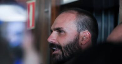STF CONDENA EDUARDO BOLSONARO POR UNANIMIDADE NO CASO DO TARIFAÇO