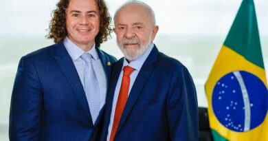LULA APOIA ADVERSÁRIO DE PAI DE HUGO MOTTA AO SENADO NA PARAÍBA