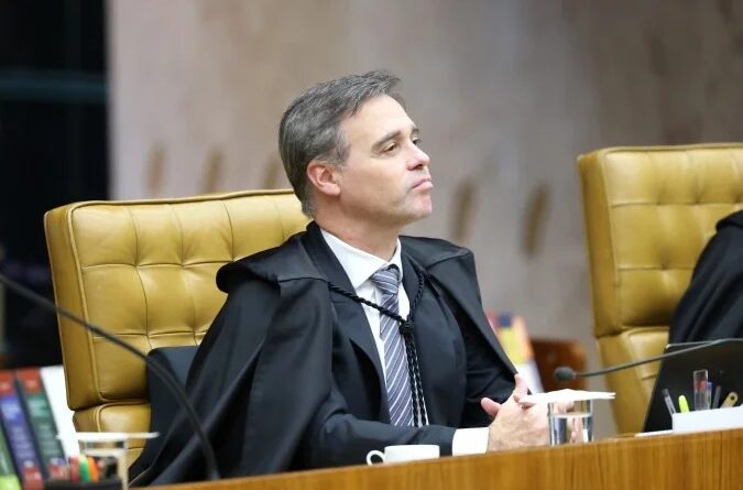 Mendonça retira sigilo de processo sobre pagamentos de Vorcaro e  Banco Master
