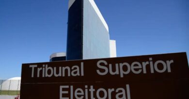 CANAIS POLÍTICOS DO WHATSAPP PODEM SER SUSPENSOS NO FIM DE SEMANA DA ELEIÇÃO